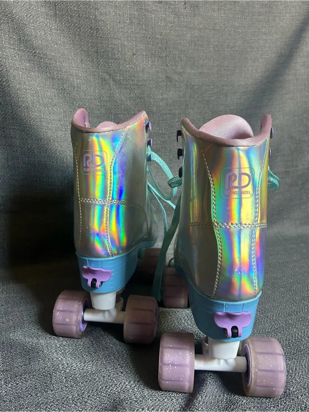 Holographic Teal Lace-Up Roller Skates